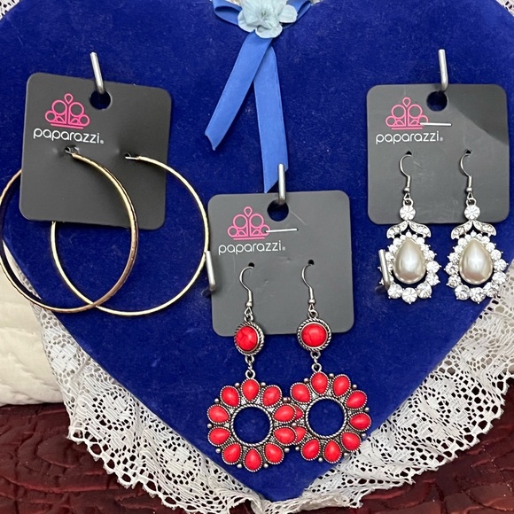 💥3/ $18.00💥:Paparazzi jewelry lot 3 pcs./ NWT